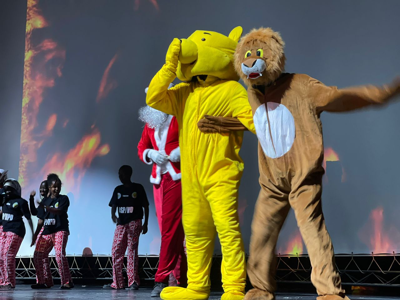 Spectacle 'Halte à la corruption' tournée